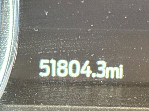 Used 2022 Ford F350 Lariat w/ FX4 Off-Road Package image 32