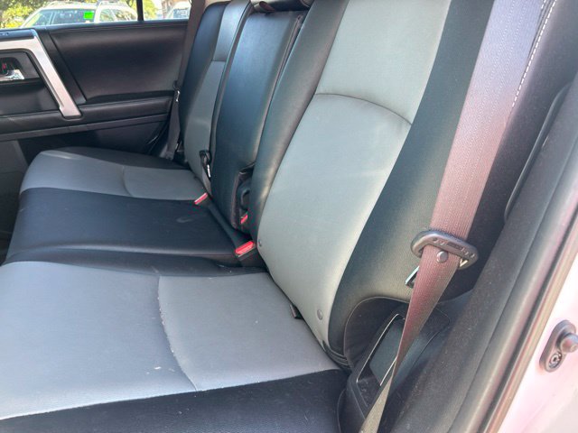 Used 2017 Toyota 4Runner SR5 Premium RWD image 10