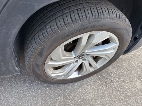 Used 2022 Volkswagen Atlas SE image 14