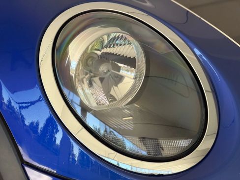 Used 2019 MINI Cooper 2-Door Hardtop FWD image 10