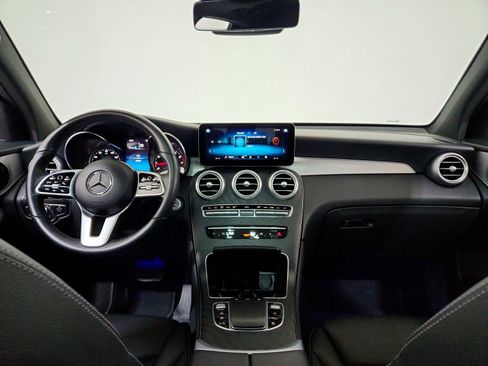 Certified 2022 Mercedes-Benz GLC 300 image 26