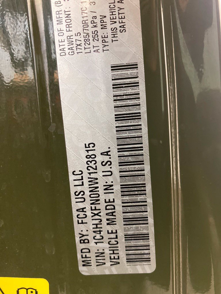 Certified 2022 Jeep Wrangler Unlimited Rubicon AWD/4WD image 27