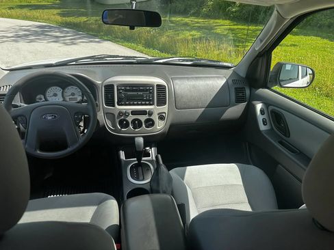 Used 2007 Ford Escape XLT FWD image 15