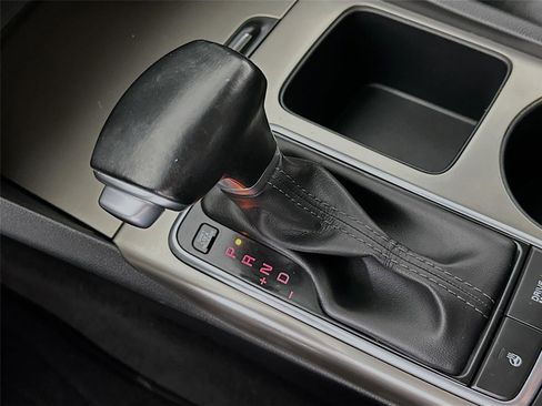 Used 2017 Kia Optima EX image 17