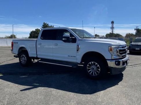 Used 2022 Ford F250 Lariat w/ Lariat Value Package AWD/4WD image 2
