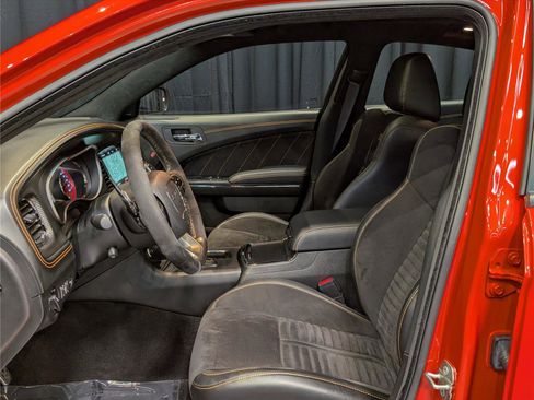 Used 2023 Dodge Charger SRT Hellcat image 5