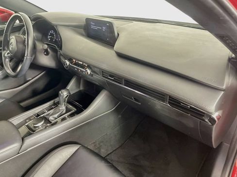 Used 2019 MAZDA MAZDA3 Hatchback FWD image 31