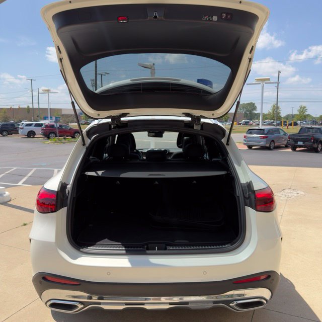 Used 2023 Mercedes-Benz GLC 300 4MATIC image 13