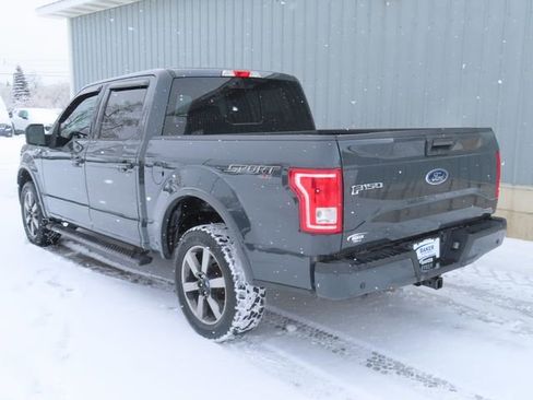 Used 2016 Ford F150 XLT w/ Equipment Group 302A Luxury image 9