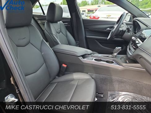 Used 2026 Cadillac CT4 Premium Luxury RWD image 30
