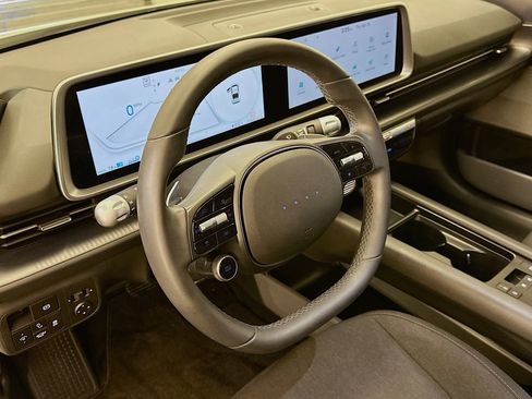 Used 2024 Hyundai Ioniq 6 SE image 18