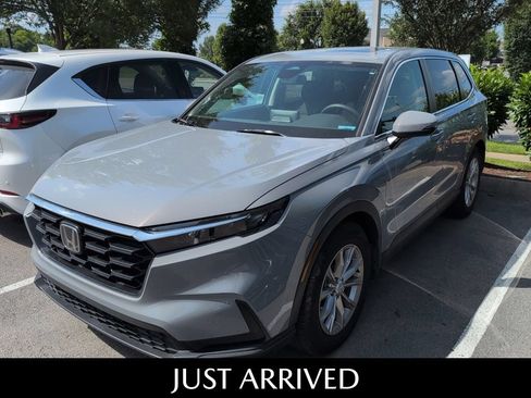 Used 2025 Honda CR-V EX image 1