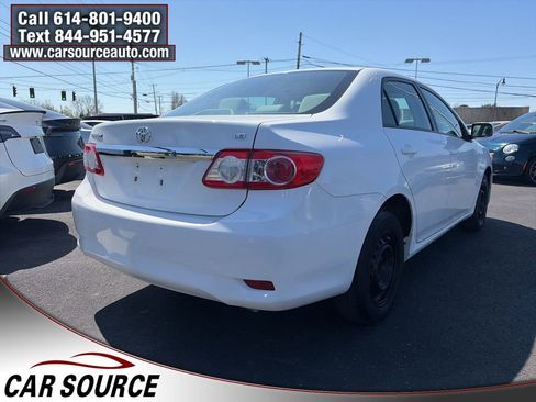Used 2011 Toyota Corolla LE image 5