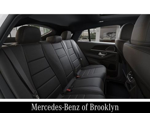 Used 2026 Mercedes-Benz GLE 450 4MATIC Coupe image 6