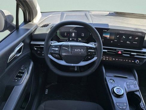 New 2026 Kia Sportage S image 10