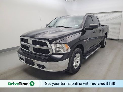 Used 2020 RAM 1500 Classic SLT w/ Luxury Group RWD image 1