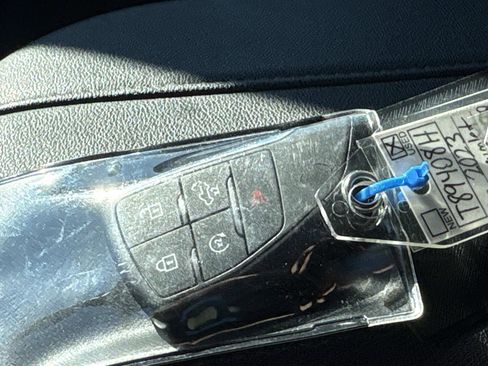 Used 2023 Chevrolet Silverado 1500 LT Trail Boss w/ Protection Package image 37