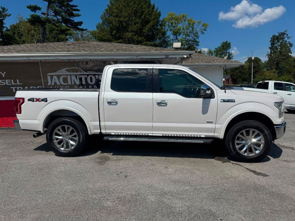 Used 2016 Ford F150 Lariat w/ Equipment Group 502A Luxury AWD/4WD image 3
