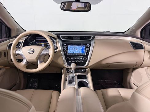 Used 2018 Nissan Murano SL w/ Moonroof Package AWD/4WD image 14