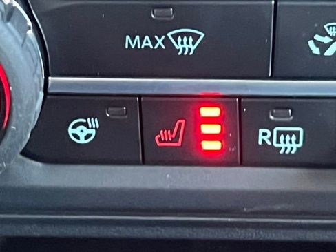 New 2025 Ford Bronco Badlands image 10