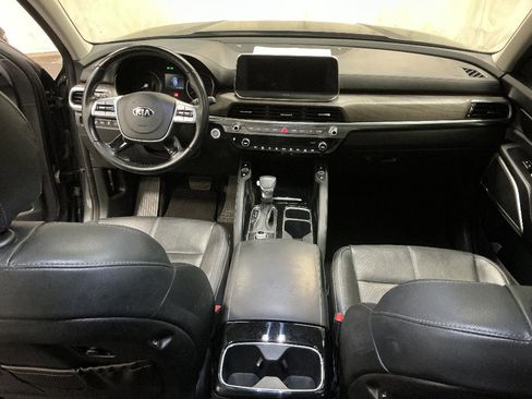 Used 2020 Kia Telluride EX w/ EX Premium Package image 19