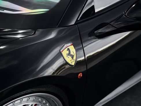 Used 2018 Ferrari 488 Spider RWD image 10