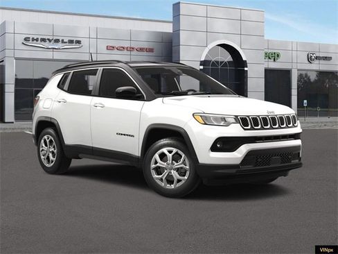New 2024 Jeep Compass Latitude w/ Convenience Group image 11