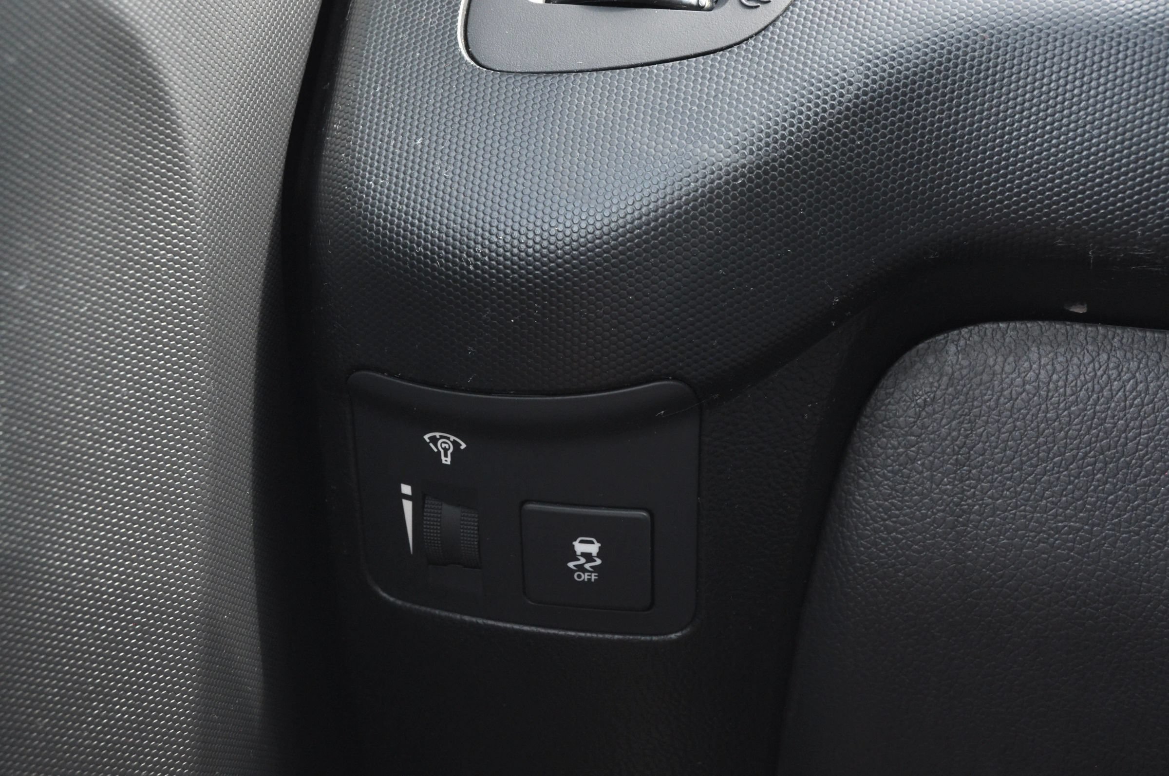 Used 2013 Kia Soul + FWD image 33