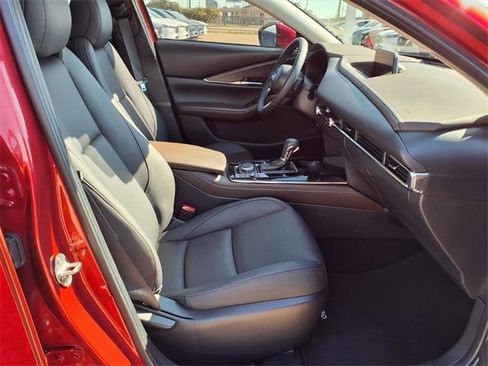 Used 2025 MAZDA CX-30 AWD 2.5 S w/ Premium Package image 18