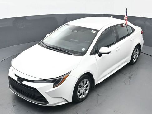 Certified 2024 Toyota Corolla LE image 36