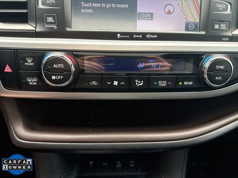 Used 2019 Toyota Highlander Limited Platinum w/ Protection Package #3 image 19