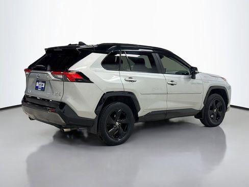 Used 2021 Toyota RAV4 XSE image 7