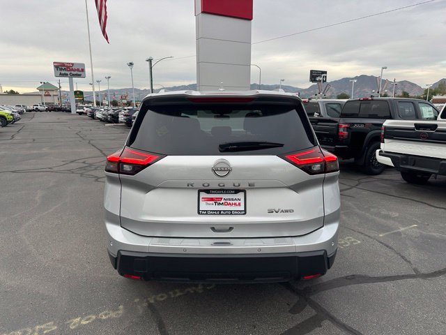 Certified 2024 Nissan Rogue SV w/ SV Premium Package AWD/4WD image 9