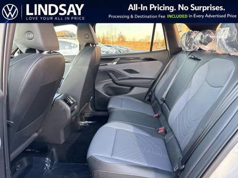 New 2026 Volkswagen Tiguan SE R-Line AWD/4WD image 10