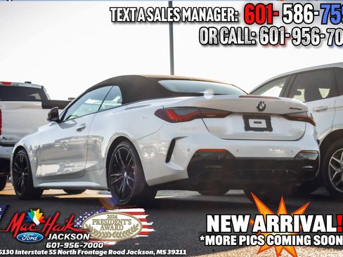 Used 2024 BMW M440i Convertible w/ Premium Package image 1