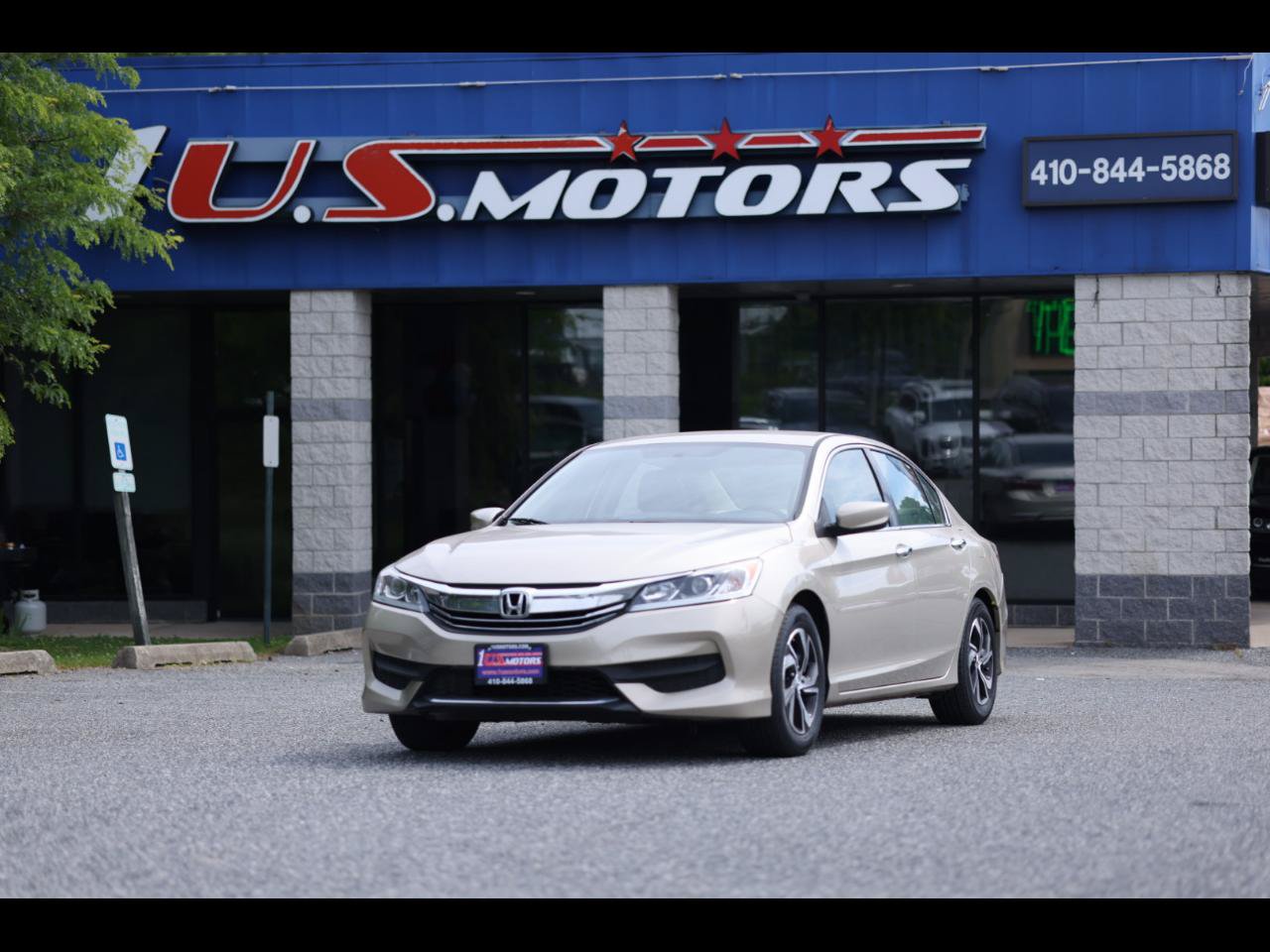 Used 2017 Honda Accord LX image 1