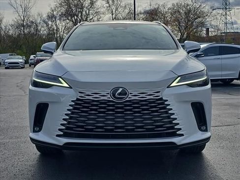 New 2026 Lexus RX 450h AWD image 2