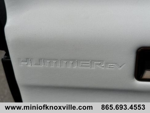 Used 2024 GMC Hummer EV 3X w/ Battery Pack, 24 Module Pack AWD/4WD image 18