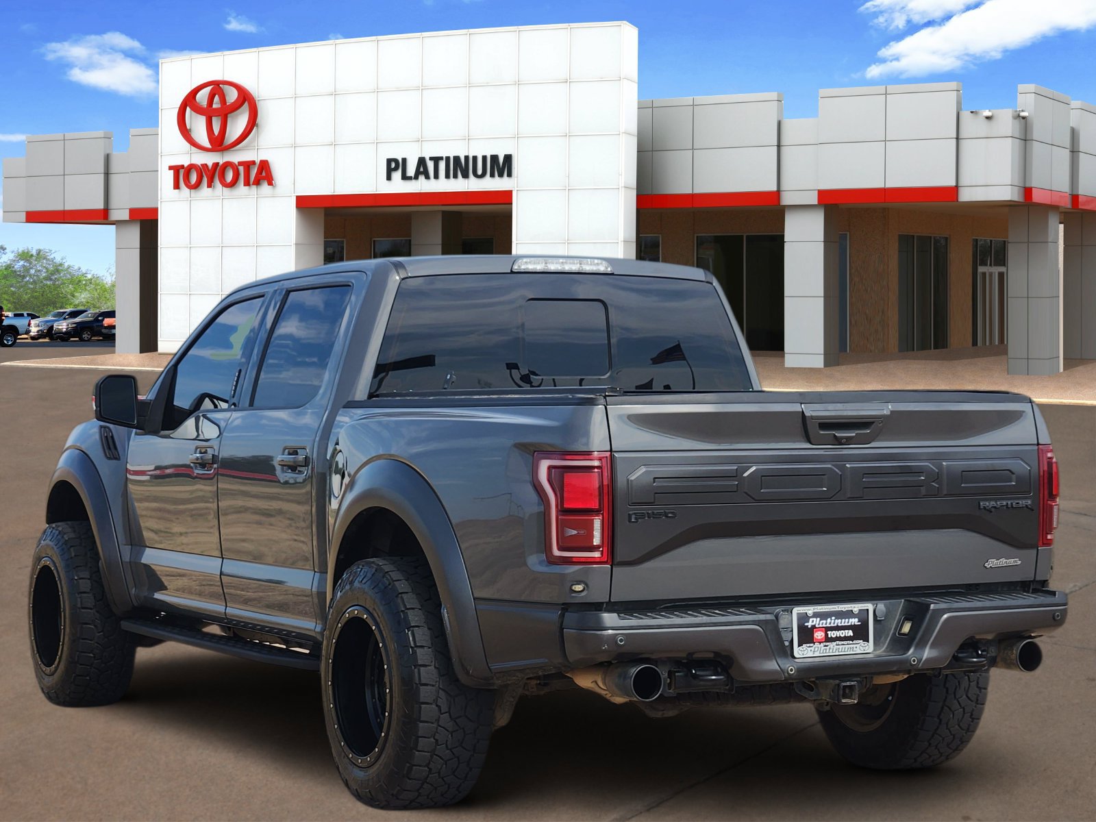 Used 2018 Ford F150 Raptor w/ Equipment Group 802A Luxury AWD/4WD image 5