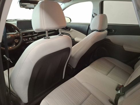 Used 2022 Hyundai Kona SEL image 14