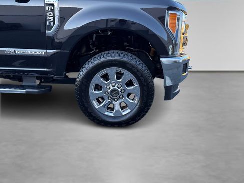 Used 2019 Ford F250 Lariat w/ Lariat Ultimate Package image 20