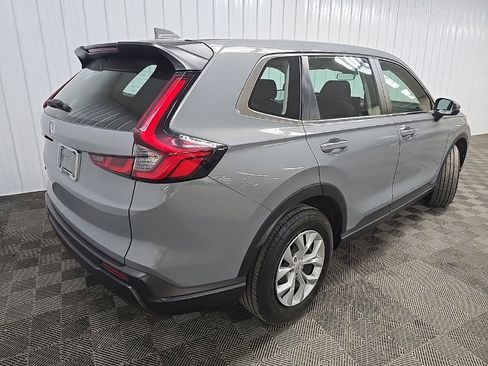 Used 2023 Honda CR-V LX image 10