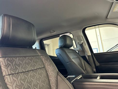 Used 2024 Toyota Tundra Limited w/ TRD Off-Road Package AWD/4WD image 18