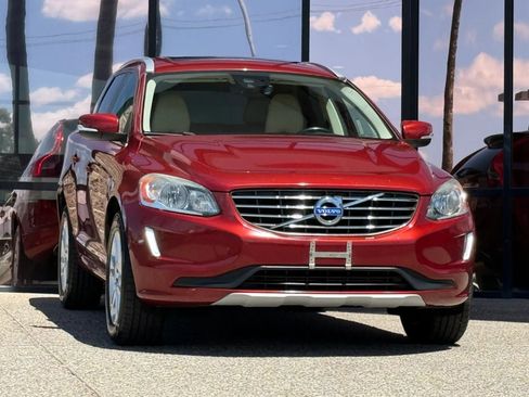 Used 2016 Volvo XC60 T5 Premier image 18