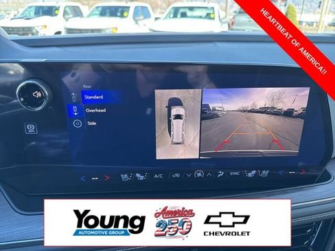 New 2026 Chevrolet Suburban Premier AWD/4WD image 31