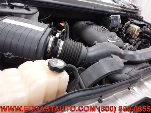 Used 2004 HUMMER H2 w/ Preferred Equipment Group image 11