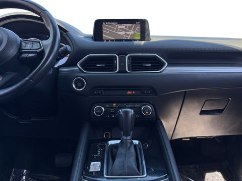 Used 2018 MAZDA CX-5 Touring w/ Preferred Equipment Package FWD image 11