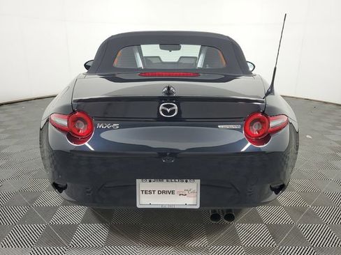 New 2026 MAZDA MX-5 Miata Club w/ Interior Package RWD image 5