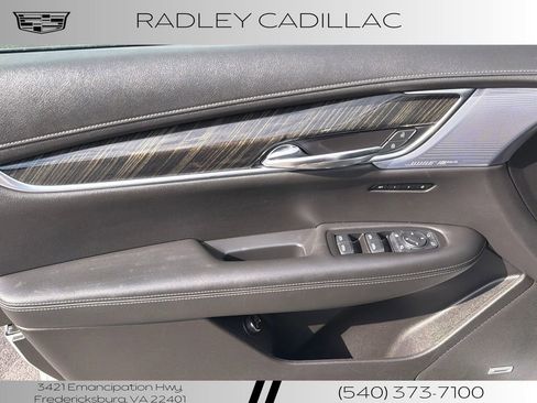 Used 2020 Cadillac XT6 Premium Luxury AWD/4WD image 4