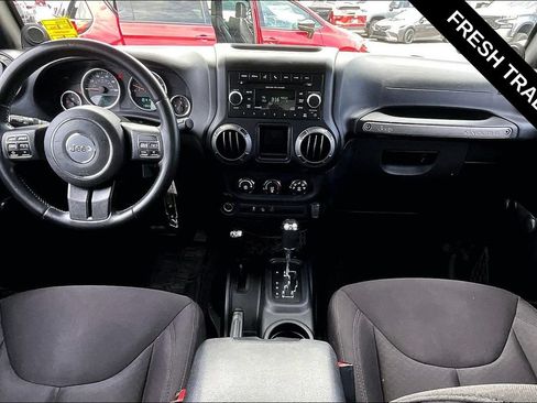 Used 2014 Jeep Wrangler Sport AWD/4WD image 7